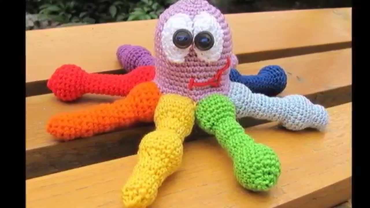 Bonitos juguetes para bebe tejidos a crochet