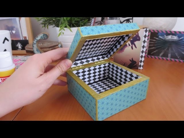 Cómo hacer decoupage: personaliza una caja con papel y mod podge