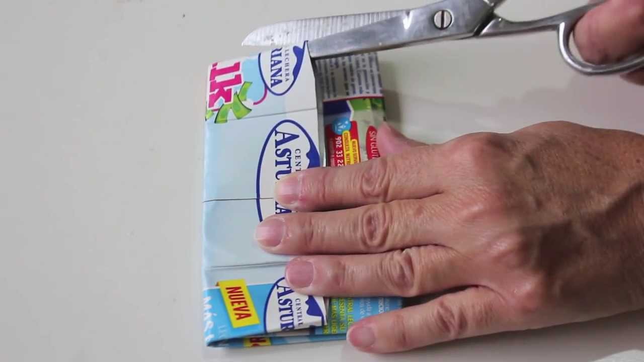 Reciclar un  brick de leche para hacer un monedero