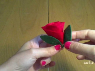 Cómo hacer una rosa con fieltro | facilisimo.com