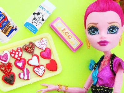 Manualidades para muñecas:Cómo hacer galletas en forma de corazón para muñecas