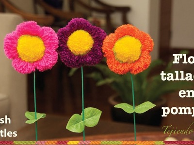 Mini tutorial # 8: flor hecha de un pompón de lana. English subtitles: flower shaped pom pom!