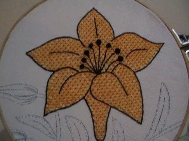 Bordado Fantasia Flor Lily