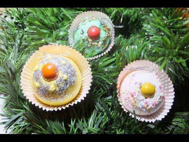 Cupcakes o pastelitos para el árbol de Navidad.