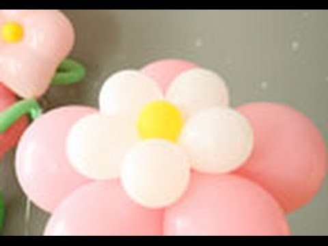 Cómo hacer una flor con globos de colores