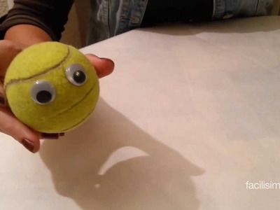 Cómo hacer un perchero con una pelota de tenis | facilisimo.com