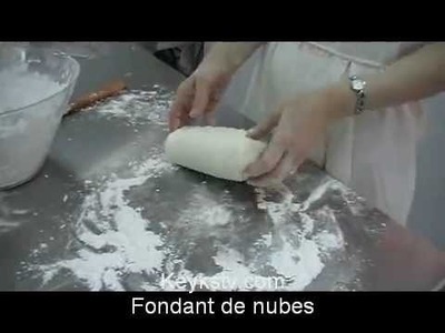 Receta del fondant de nubes.Cómo se hace el fondant de nubes. How to make marshmallow fondant