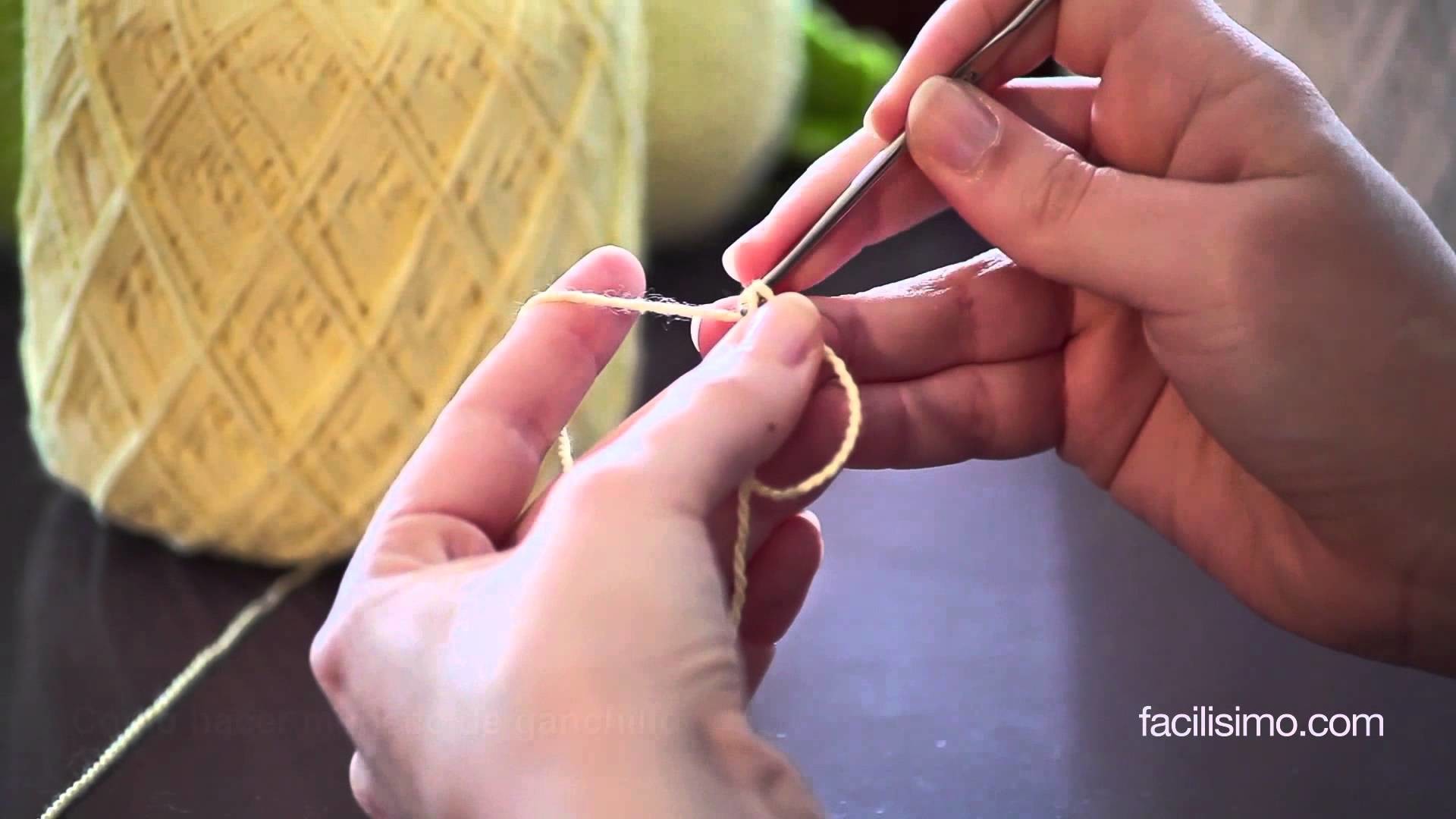 * Cómo hacer muñeco de ganchillo (3 de 4) | facilisimo.com
