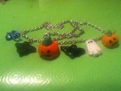 Crea un collar para Halloween Facil. !!!