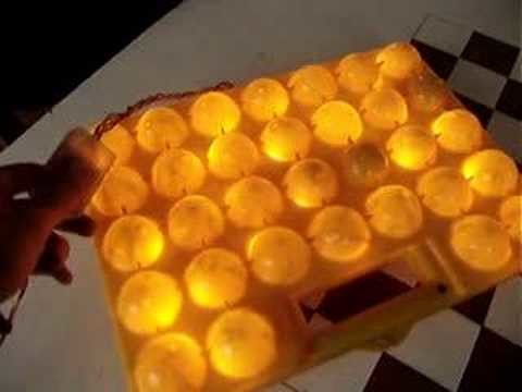 Lámpara caja de huevos