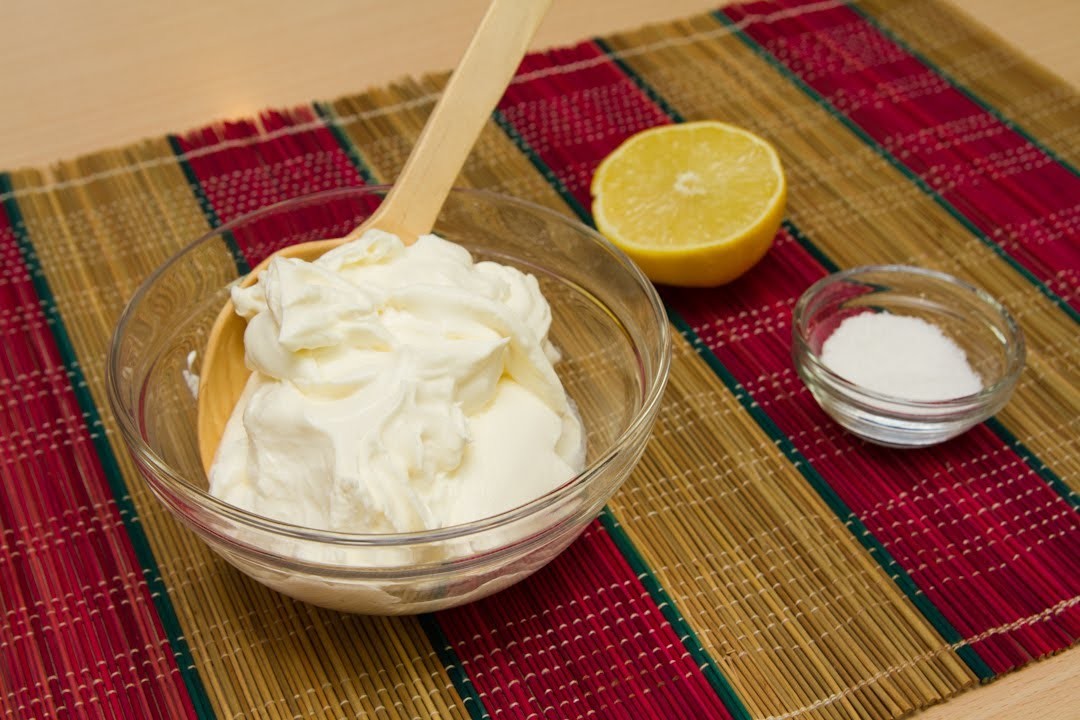 Como Hacer Sour Cream o Crema Agria