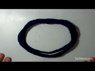 Cómo hacer un collar de trapillo triple DIY | facilisimo.com