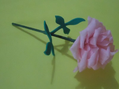 Mini flor de papel crepé