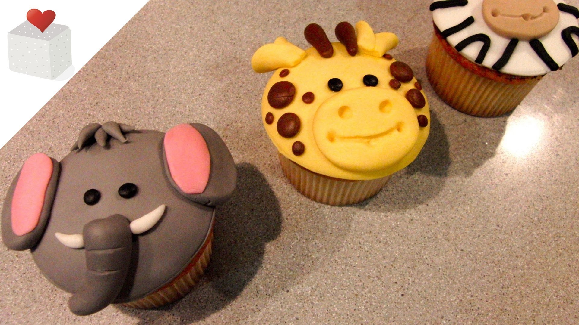 Cómo hacer Cupcakes Animales de la Selva (elefante, jirafa y cebra) | Cupcakes por Azúcar con Amor
