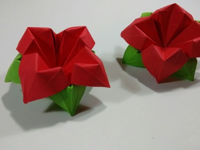 Como hacer una flor de papel de cuatro petalos