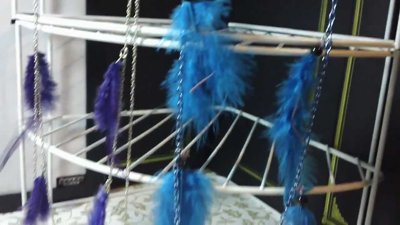 ARETES:cadena con plumas muy facil d hacer