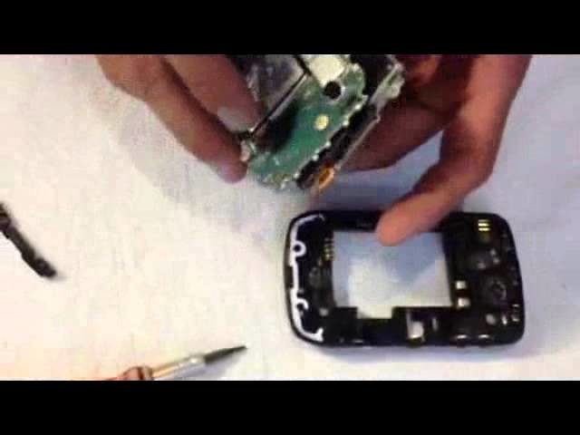 Como reparar una Blackberry 8520 de las bocinas (speakers)