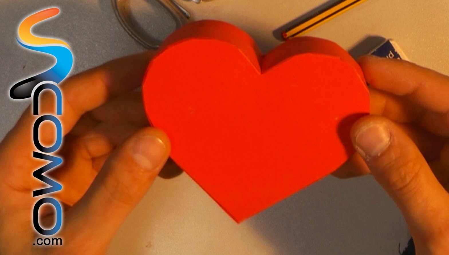 Regalo para San Valentín (Caja en forma de corazón)