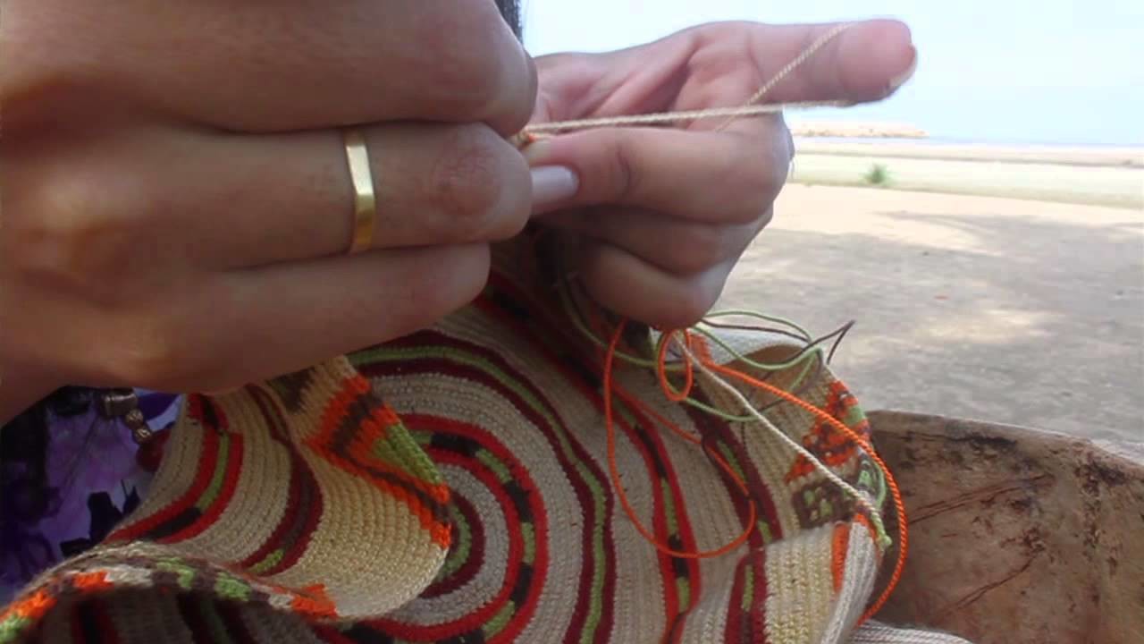 Así se hace una Mochila Wayuu