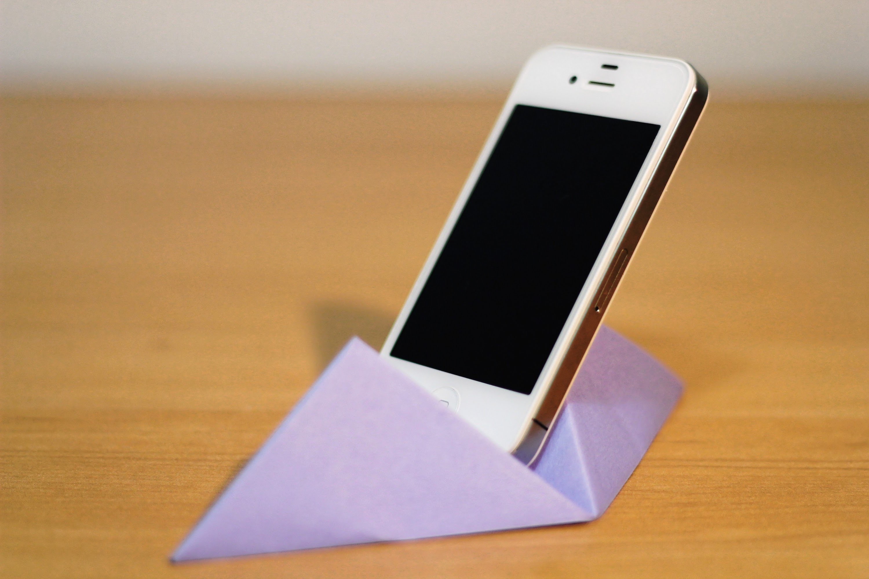 DIY ORIGAMI: How to make a support for mobile phones - Cómo hacer un soporte para móviles de papel