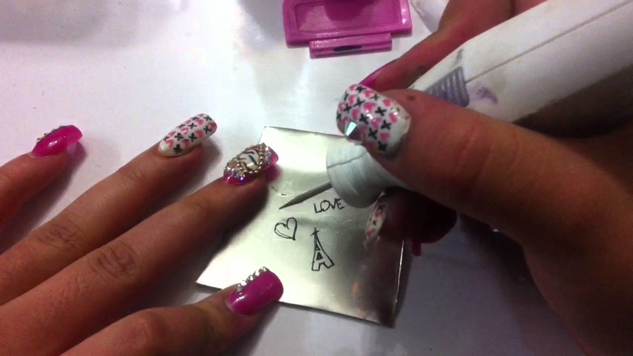 Como hacer placas para estampar uñas. DIY how to make stamping plates for nails. Febrero 2015