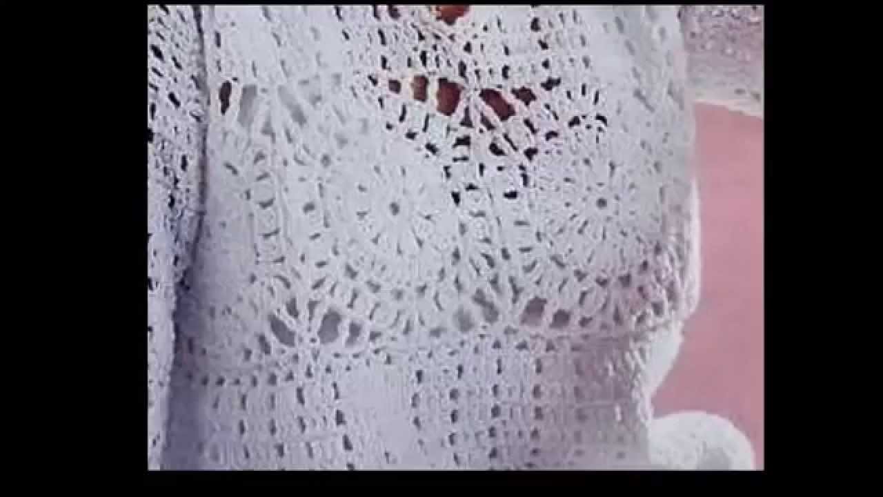 Suéter Blanco Calado y Pastillas a Crochet