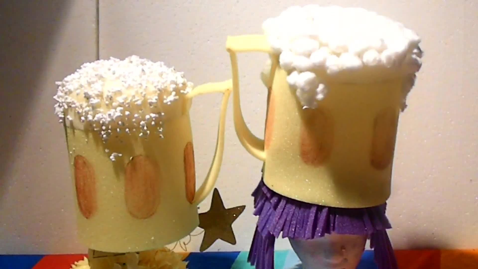 Sombrero de goma espuma con forma de jarra de Cerveza