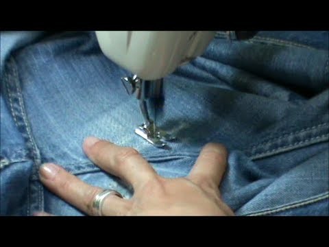 Zurcir o remendar un pantalón vaquero