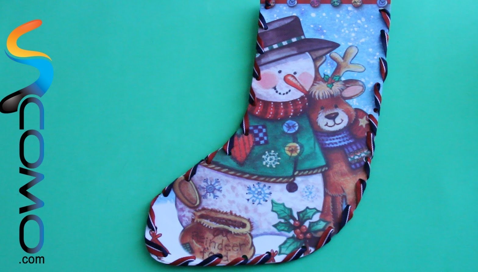 Hacer una bota navideña con material reciclable