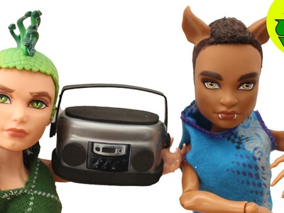 Cómo hacer un radio realista para muñecas  - Manualidades para muñecas