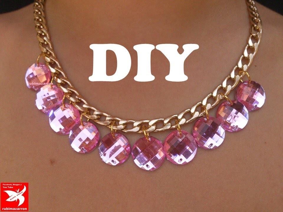 Collar de cadena y cristales rosas. Necklace