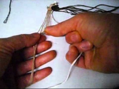 Como Hacer Un Arete De Macrame Con Hilo De Madeja-1.