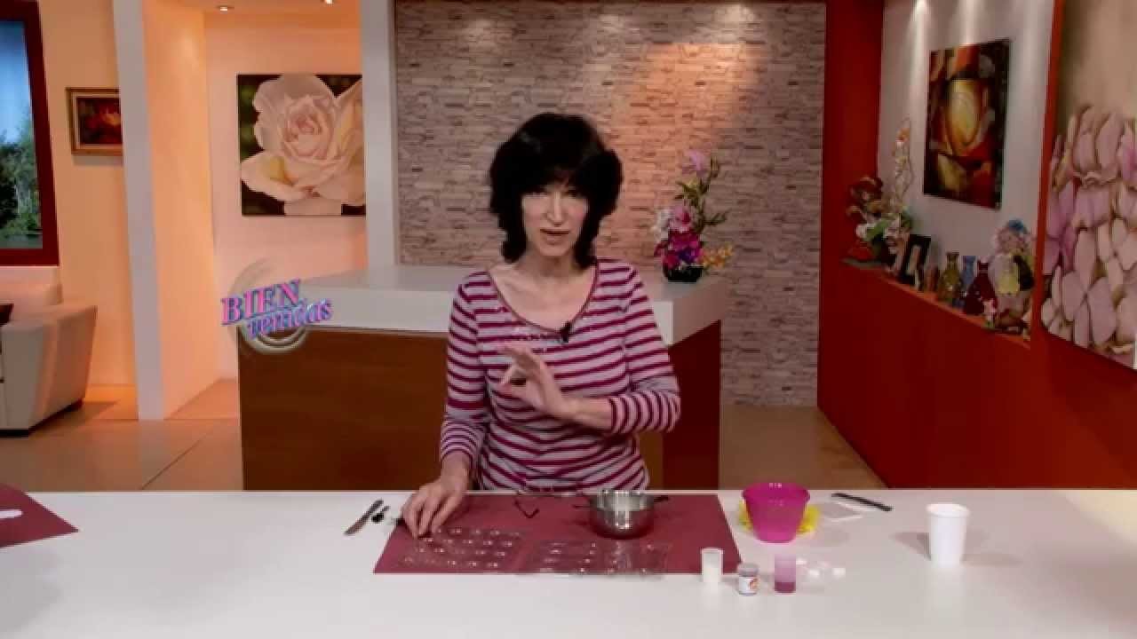 Mirta Biscardi  - Bienvenidas TV en HD - Nos enseña a prensar azúcar