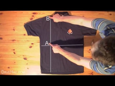 Cómo doblar una camiseta en menos de dos segundos