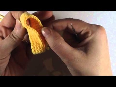 Corregir hilo suelto en el tejido amigurumi