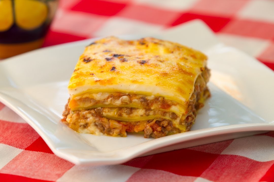 Receta Completa Lasaña Boloñesa o Lasagna Bolognese, Bechamel y Salsa Boloñesa