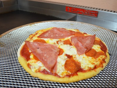 Cómo hacer pizza  - Recetas de cocina - CHUCHEMAN1 - 2013
