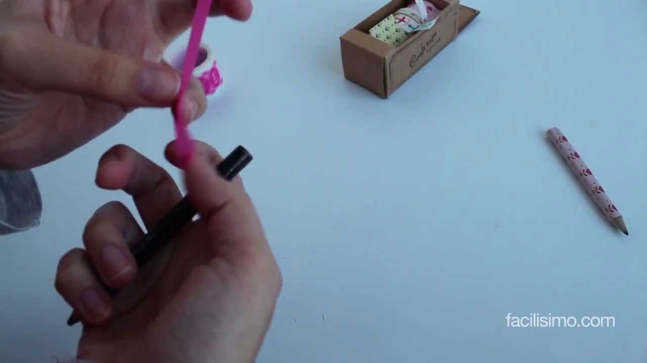 Cómo decorar un lápiz con washi tape | facilisimo.com