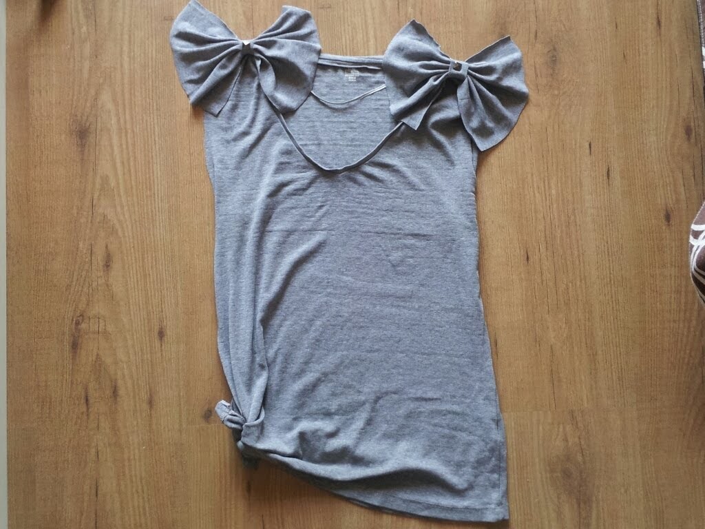 Cómo renovar una camiseta vieja (DIY) | facilisimo.com