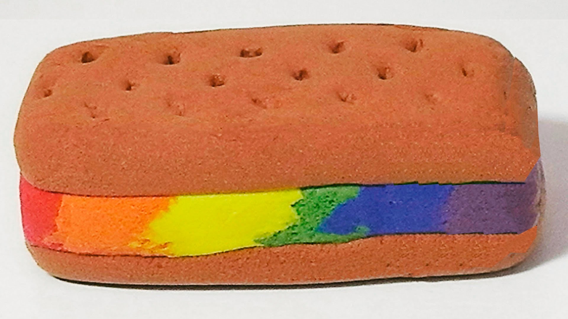 Como hacer helado arcoiris en sandwich de galleta con pasta o masa flexible tutorial manualidades