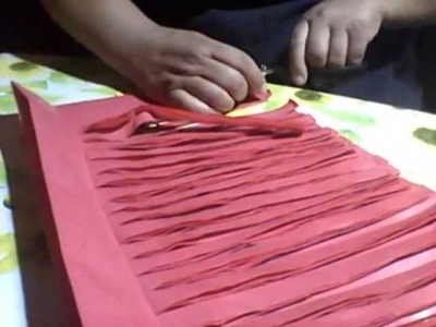 Como hacer un plumero facil con papel de volantin