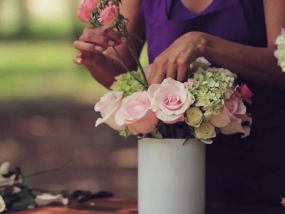 E7 Como hacer un arreglo de rosas y hortensias Escuela floral LA VIOLETERA
