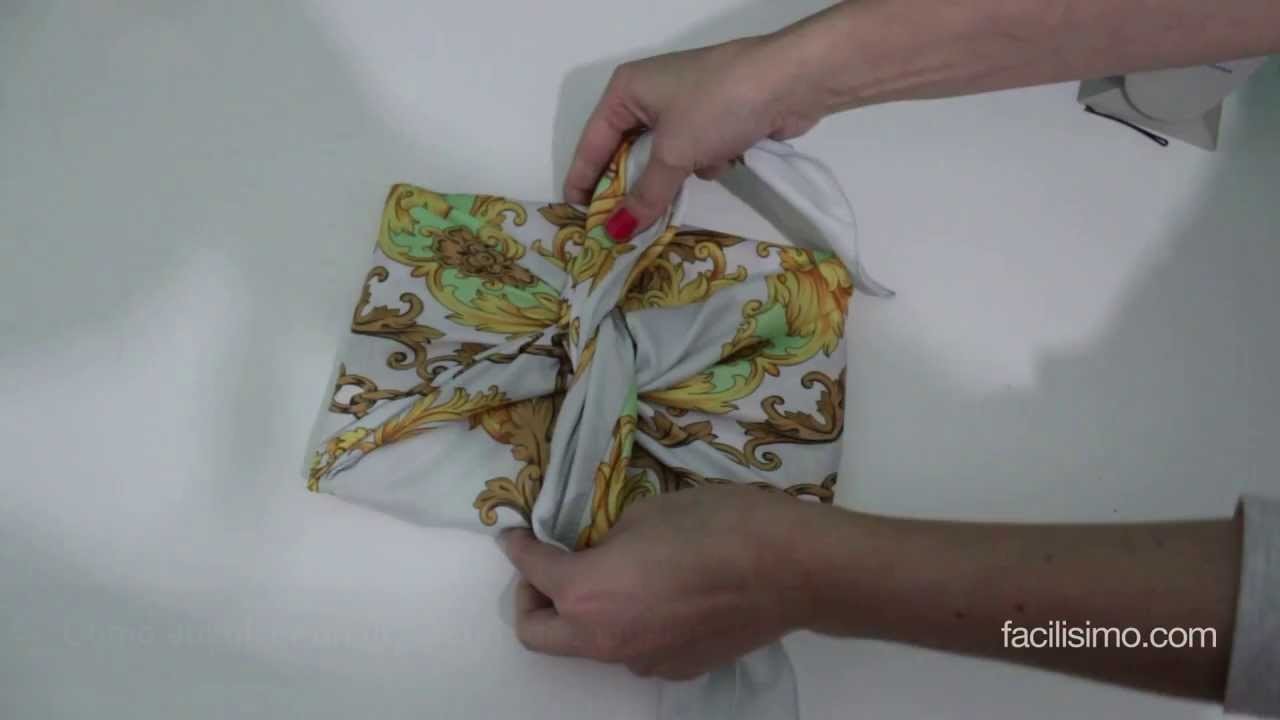Cómo envolver un libro con un pañuelo | facilisimo.com
