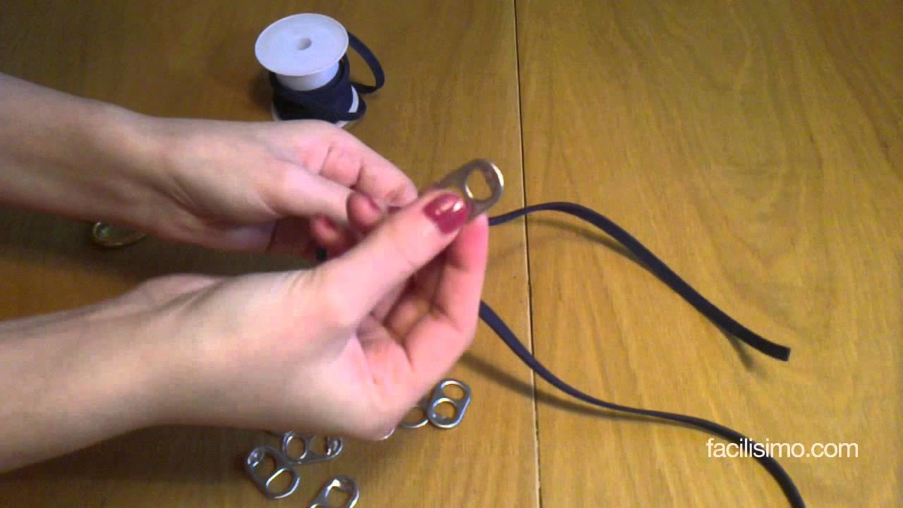 Cómo hacer una pulsera con chapas de refrescos | facilisimo.com