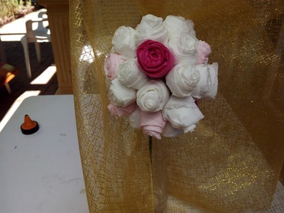 Diy como hacer Adorno floral para bodas con papel higiénico