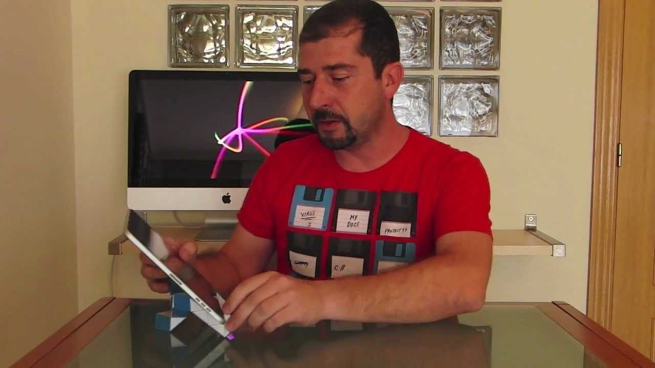 Cómo hacer un stand para iPad con una serpiente de Rubik | Vídeos chorras por Guarroman