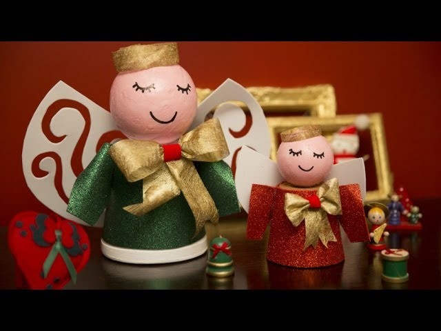Muñecos navideños reciclando macetas