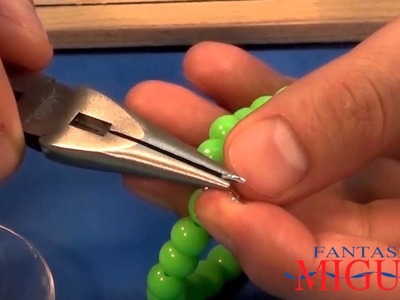 Cómo hacer una pulsera neón