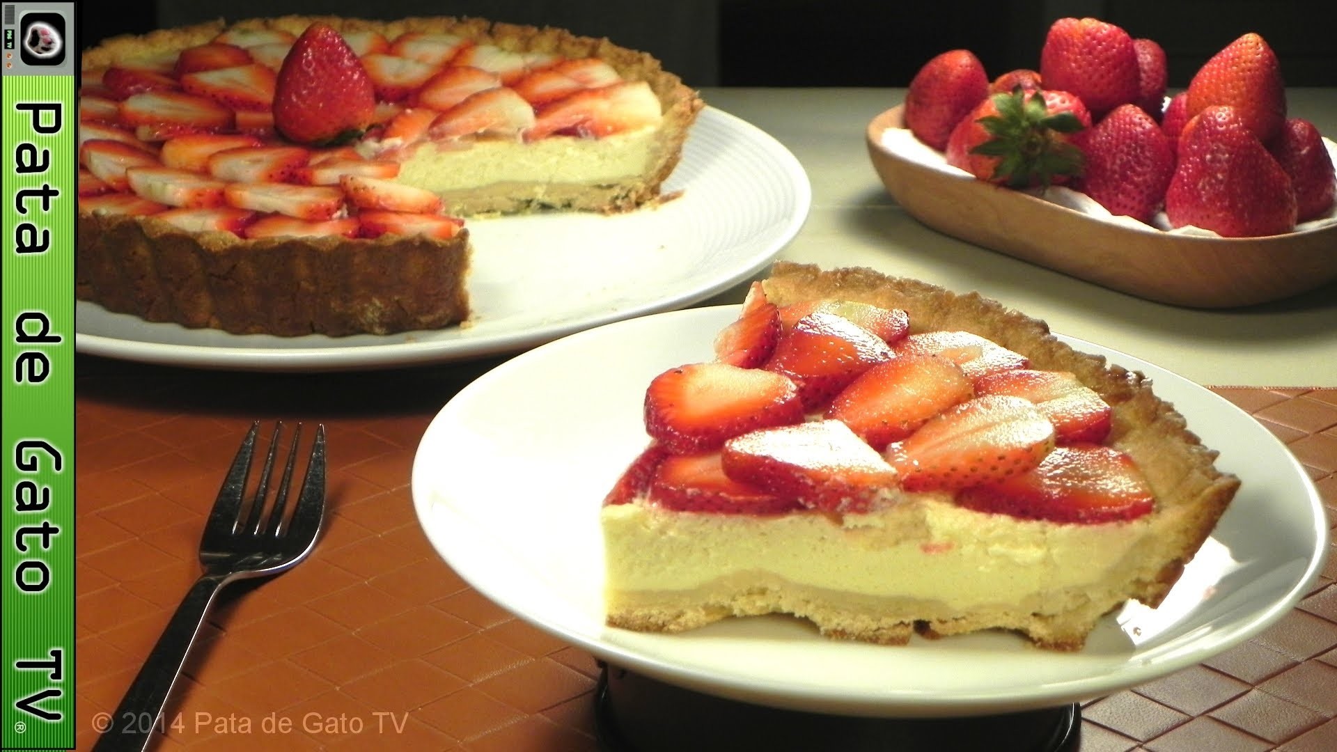 Pay de Queso con Fresas. Cheese and Strawberries Pie