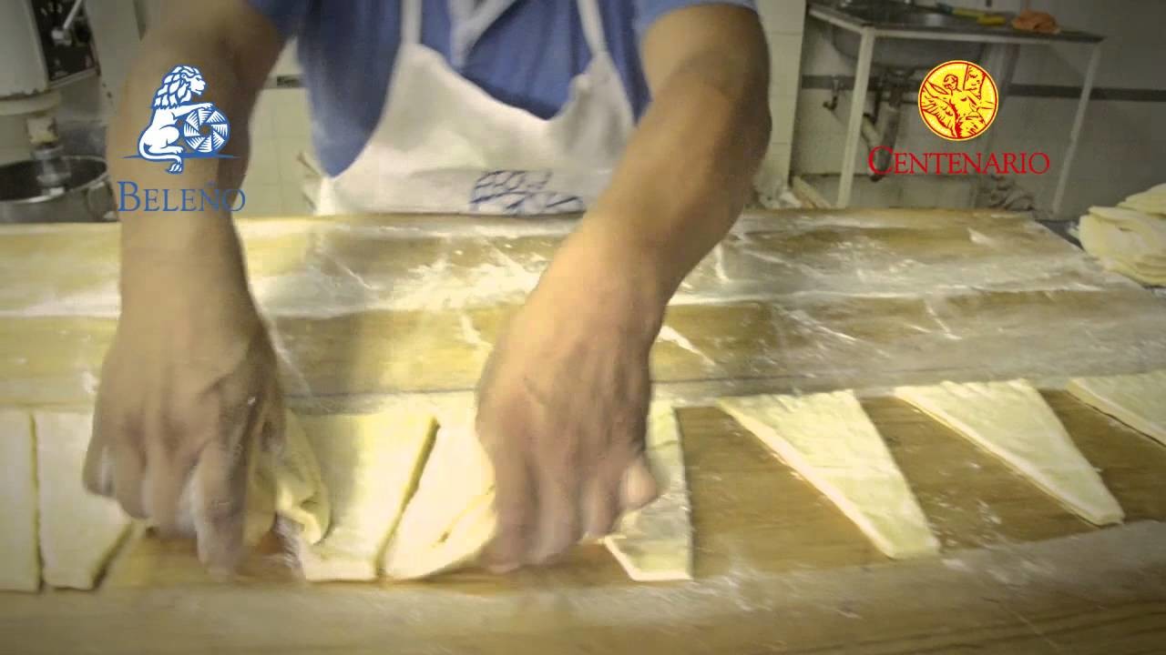 Como se hacen los tradicionales cuernitos o croissant.